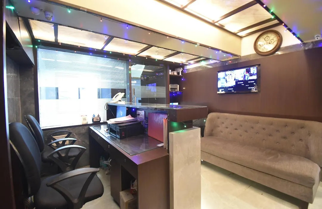 Hotel Arma Court - Near Us Embassy, Bkc-1