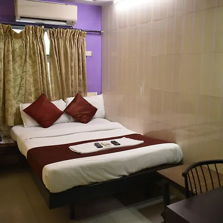 Hotel Arma Court - Near Us Embassy, Bkc-3